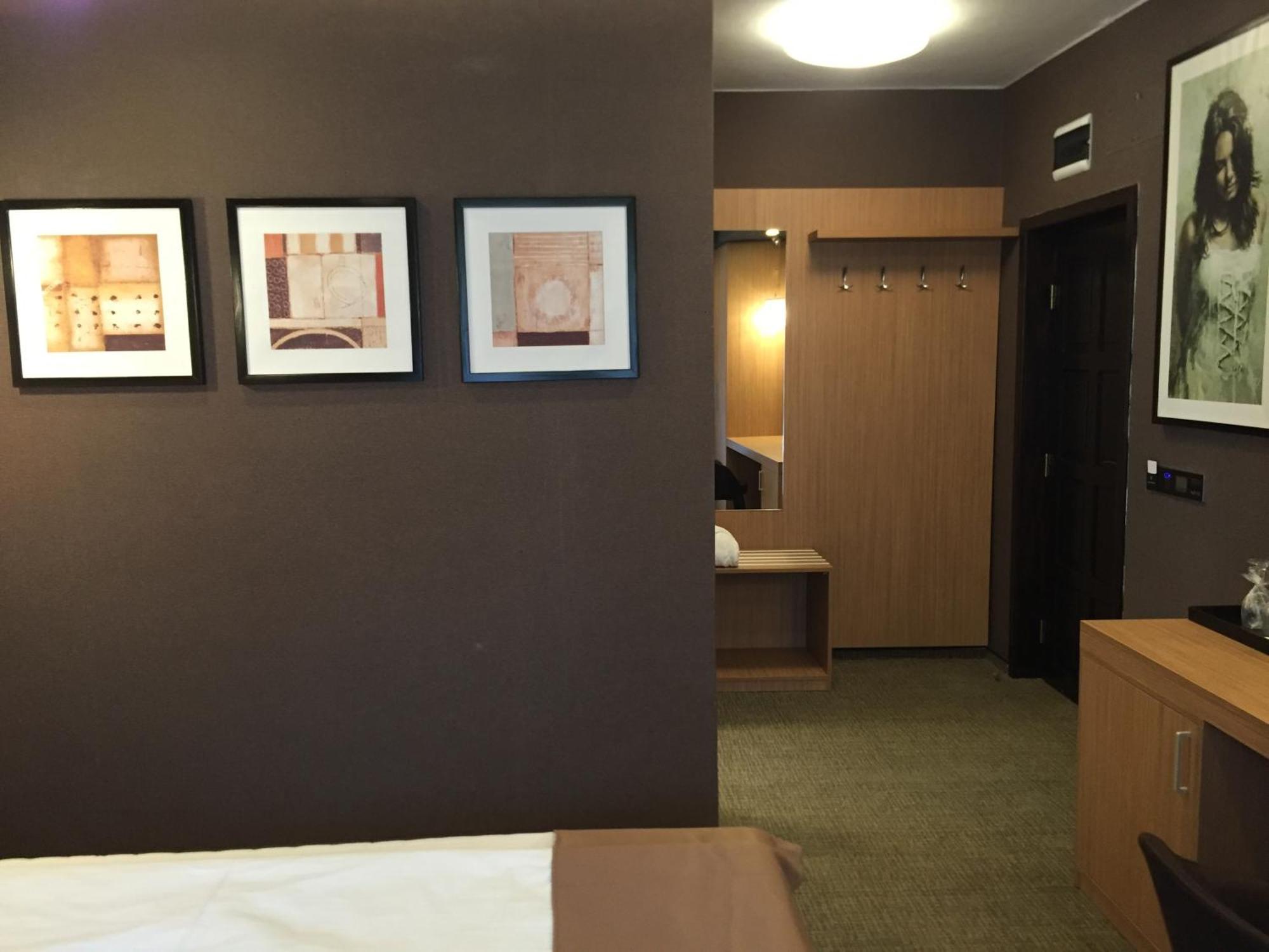 Royal Boutique Hotel Poiana Brasov Esterno foto