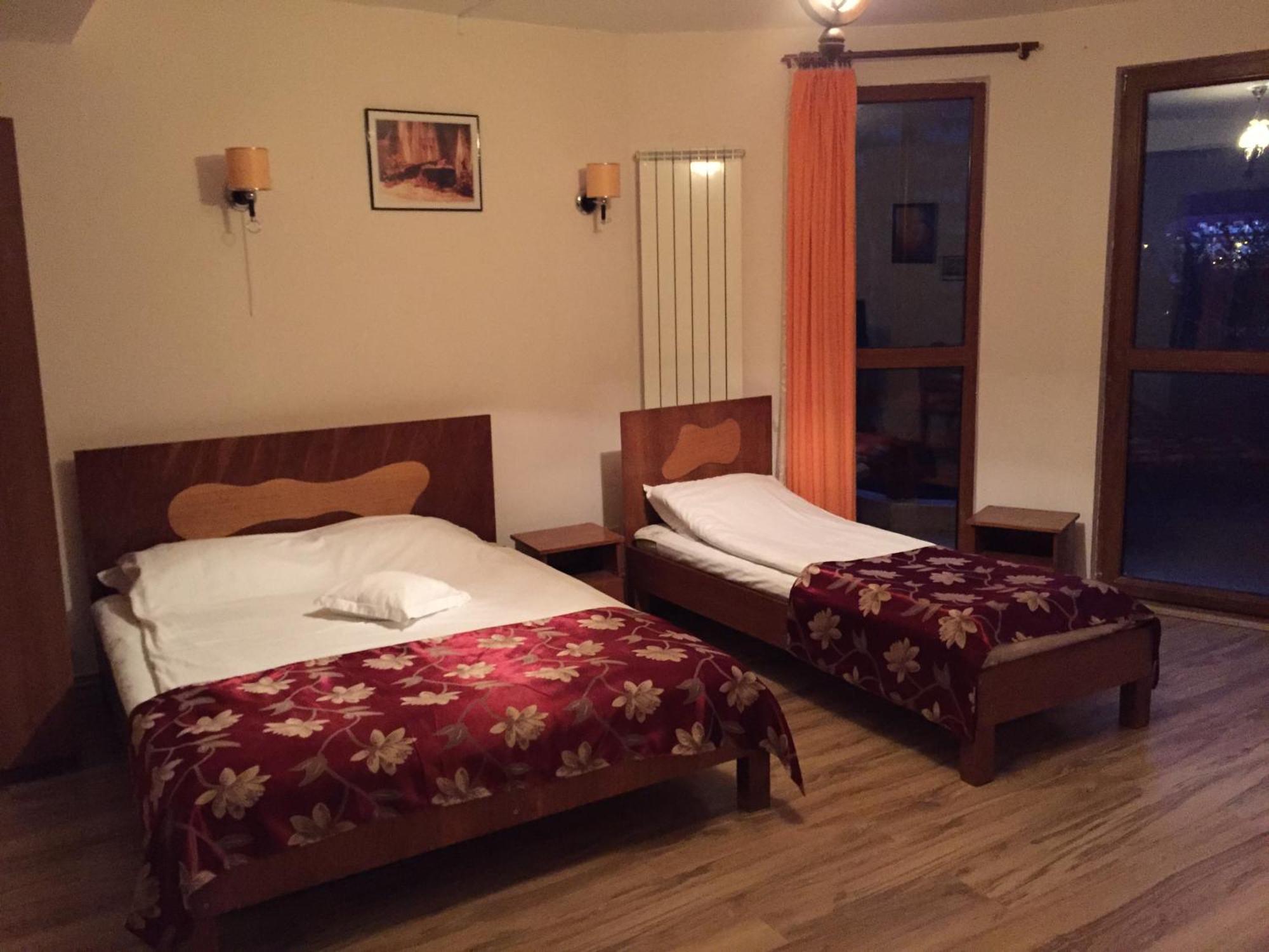 Royal Boutique Hotel Poiana Brasov Esterno foto