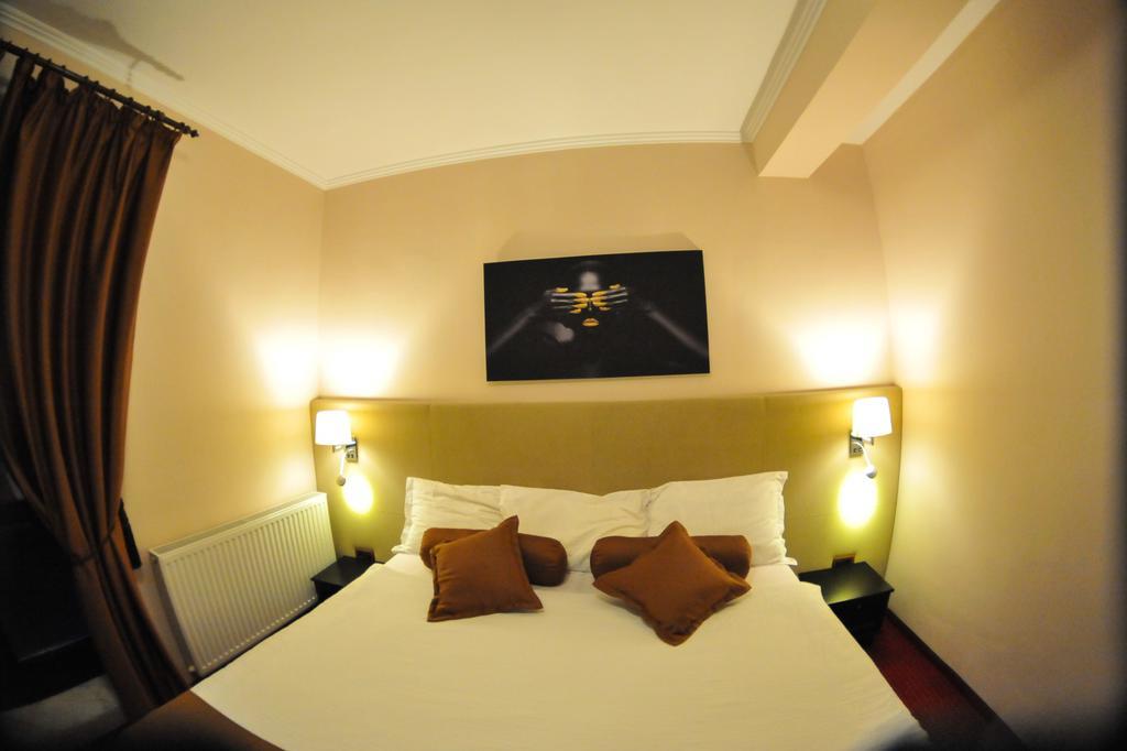 Royal Boutique Hotel Poiana Brasov Esterno foto