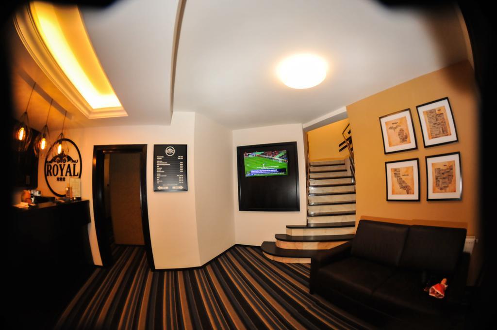 Royal Boutique Hotel Poiana Brasov Esterno foto