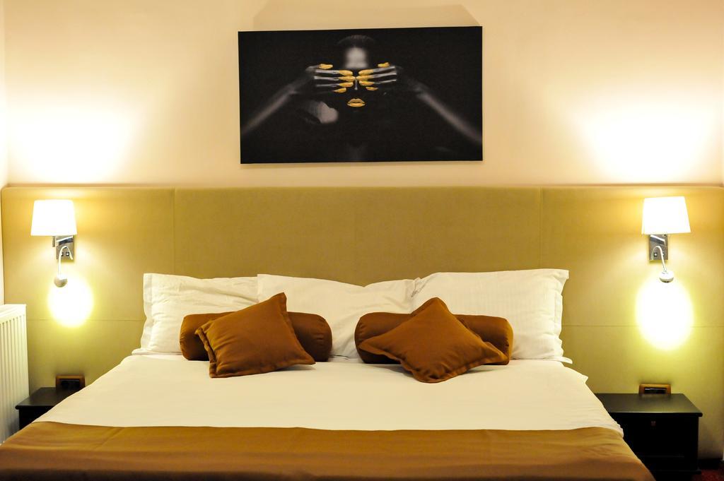 Royal Boutique Hotel Poiana Brasov Esterno foto